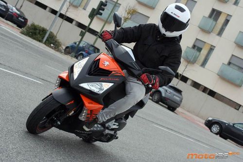 Peugeot Speedfight-3 125 - Superacción