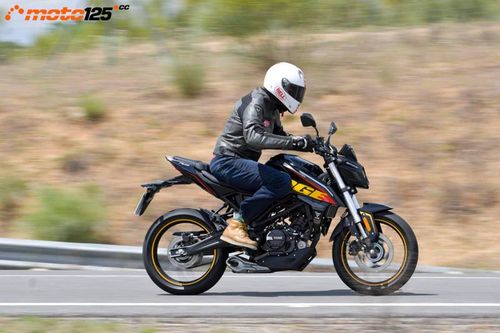 Primer contacto - Voge 125R