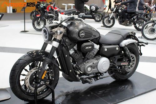 Keeway V-Cruise 125 - Vive la Moto 2022