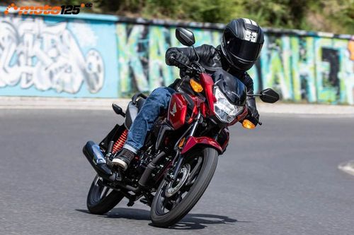Novedades 2021 - Honda CB125F