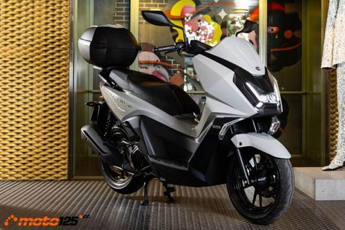 Presentación Kymco Sky Town 125 - Nuevo scooter polivalente