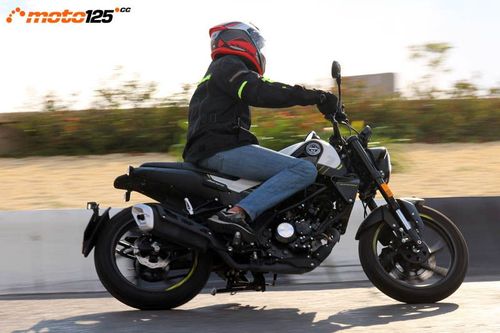 Benelli Leoncino 125 - El rey león