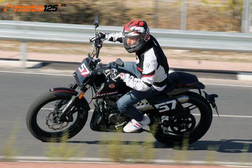 FB Mondial Flat Track 125 - Con mucho gusto