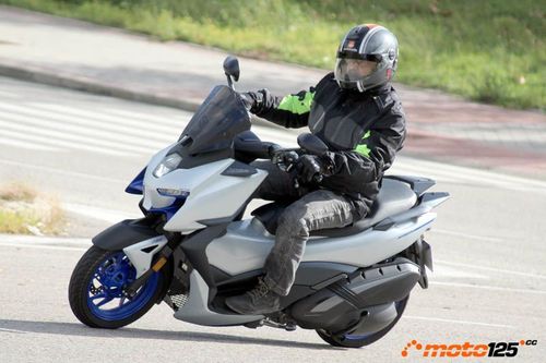 Prueba Zontes M125 - Que no te falte de ná