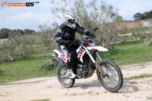 MH RYX 125 - Trail-enduro de altura